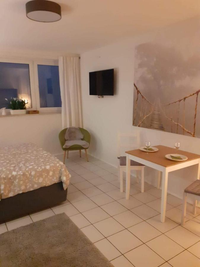 Zimmer Frei 2 Wiesbaden Exteriör bild
